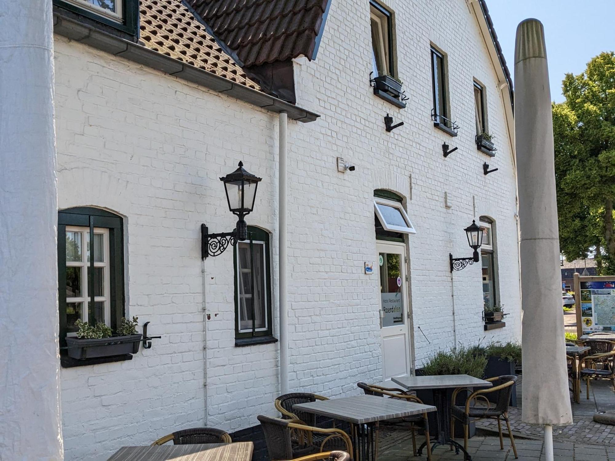 Hotel Restaurant Roerdalen Posterholt Экстерьер фото