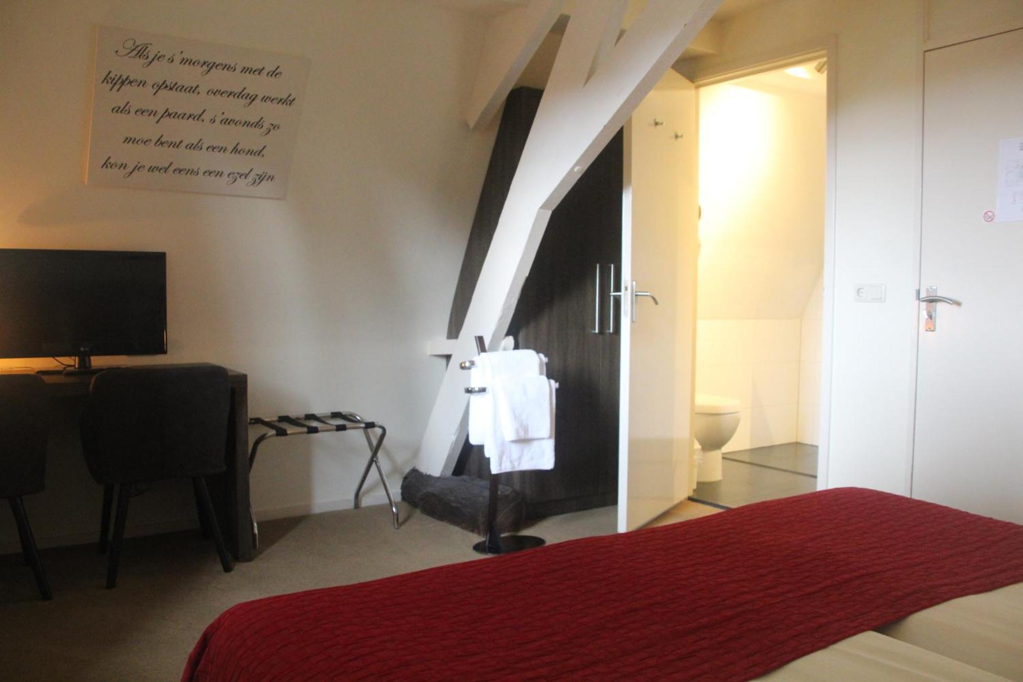 Hotel Restaurant Roerdalen Posterholt Экстерьер фото