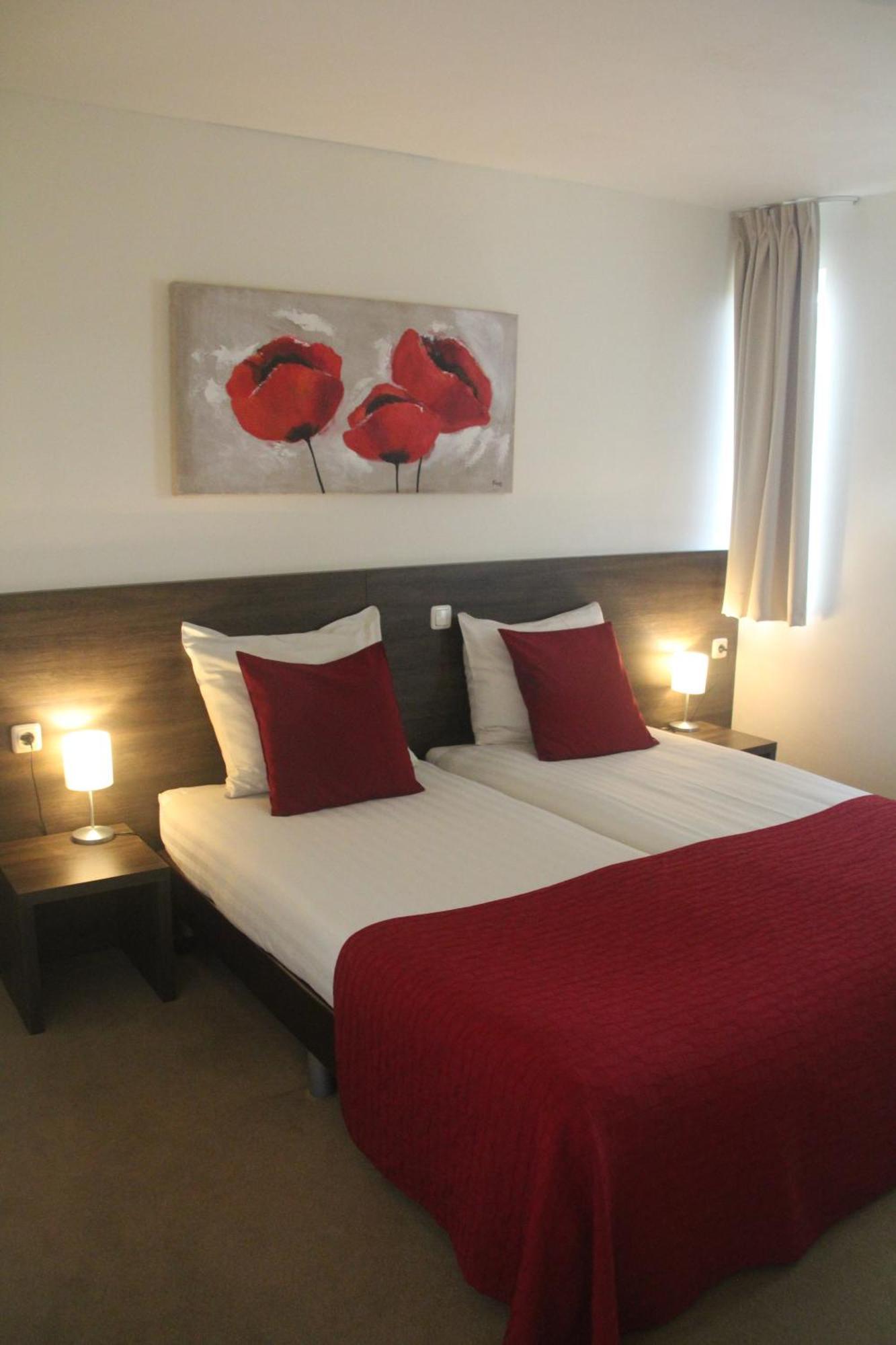 Hotel Restaurant Roerdalen Posterholt Экстерьер фото